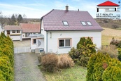 Prodej rodinného domu 5+kk, s pozemkem 1945 m2, Čejč, cena 6990000 CZK / objekt, nabízí 