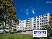 Nájem kanceláří v centru, 18 m2, 27 m2 a 47 m2, PARDUBICE, cena 200 CZK / m2 / měsíc, nabízí ARCHA realitní kancelář