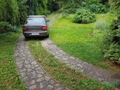 Oplocené parkovací stání Brno-Jundrov, za domem Sosnová, cena 590 CZK / objekt / měsíc, nabízí 