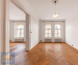 Pronájem bytu 3+1 (100 m2) s balkónem Praha 2 - Vinohrady, ulice Na Smetance, cena 35000 CZK / objekt / měsíc, nabízí Maxxus reality