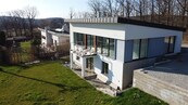Novostavba domu v Hluboké nad Vltavou - klidné místo u lesa, cena cena v RK, nabízí SORENT – CB spol. s r.o.