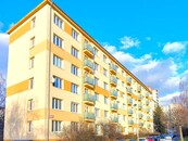 Prodej nebytového prostoru v osobním vlastnictví 62 m2, suterén bytového domu, Zvánovická, Praha 4