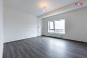 Prodej bytu 3+kk, 71 m2, Karlovy Vary, ul. Dubová, č.13, cena 4160630 CZK / objekt, nabízí 