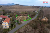 Prodej pozemku k bydlení, 594 m2 v obci Dlažkovice, cena 1750000 CZK / objekt, nabízí 