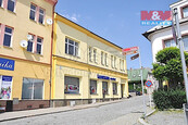 Pronájem bytu 2+kk, 63 m2, Vamberk, ul. Husovo náměstí, cena 10000 CZK / objekt / měsíc, nabízí M&M reality holding a.s.