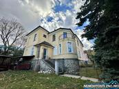 Prodej exkluzivní vily, se dvěma bytovýma jednotkama, ul. Boženy Němcové, Znojmo, cena 9990000 CZK / objekt, nabízí 