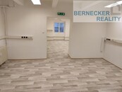 Nebytový prostor, Hradec Králové, pronájem, cena 8000 CZK / objekt / měsíc, nabízí BERNECKER REALITY spol. s r.o.