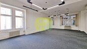 Kancelářské prostory 93 m2 u Václavského náměstí, cena 23185 CZK / objekt / měsíc, nabízí iReality s.r.o.