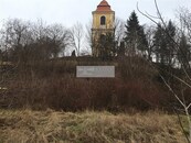 Prodej stavebního pozemku 663m2 v obci Vrbčany, cena 4500000 CZK / objekt, nabízí 