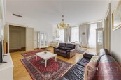 Pronájem bytu s balkonem: Praha 2- Vinohrady, Italská, cena 2000 EUR / objekt / měsíc, nabízí 