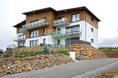 Moderní horský apartmán 3+kk s terasou a předzahrádkou, Loučná pod Klínovcem, Krušné hory, cena 13990000 CZK / objekt, nabízí 