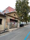 Pronájem velké garáže Pasteurova, cena 10500 CZK / objekt / měsíc, nabízí LeoReal