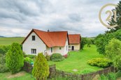 Krásný a stylový rodinný dům s úžasným pozemkem 3 618m2 na venkově v přírodě, cena 14999000 CZK / objekt, nabízí 