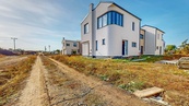 Prodej rodinného domu 4+kk, 92m2 se zahradou 392m2 v obci Horoušany., cena 8990000 CZK / objekt, nabízí 