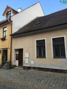 Pronájem prostorného domu s dvěma vybavenými pokoji - Třebíč - Židovská čtvrť, cena 7000 CZK / objekt / měsíc, nabízí J-M reality