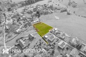 Prodej stavebního pozemku 3 301 m2 s nádherným výhledem do okolní krajiny, cena 2350 CZK / m2, nabízí NISA CENTRUM reality