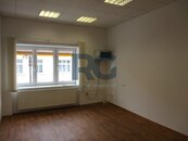 Pronájem kanceláře 24 m2, Národní svobody, Písek, cena 4500 CZK / objekt / měsíc, nabízí RG Realitní kancelář s.r.o.