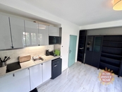 Pronájem, Byt 2+kk, Praha 8, cena 18000 CZK / objekt / měsíc, nabízí Home Sweet Home