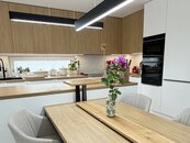 Novostavba bungalovu 5+kk s nadstandardním vybavením, chytrou domácností a privátní relaxační zónou, cena 20790000 CZK / objekt, nabízí 
