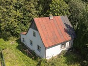 Prodej rodinného domu 54m2, pozemek 535 m2, cena 2000000 CZK / objekt, nabízí