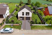 Prodej rodinného domu 4+kk + garáž na klíč, s pozemkem 1533 m2, cena 11900000 CZK / objekt, nabízí 