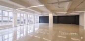Pronájem výjimečného obchodního prostoru 162 m2 - Zlín, ul. J. A. Bati (budova 51), cena 44550 CZK / objekt / měsíc, nabízí CENTURY 21 Style Happy