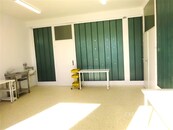 Pronájem kanceláře 27 m2, Zlín Prštné, cena 6085 CZK / objekt / měsíc, nabízí 