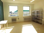 Pronájem kanceláře 27 m2, Zlín- Prštné, cena 6085 CZK / objekt / měsíc, nabízí CENTURY 21 Style Happy