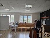 Pronájem lukrativních kancelářských prostor 260 m2 (celé patro) - centrum města, třída T. Bati, cena 39000 CZK / objekt / měsíc, nabízí CENTURY 21 Style Happy