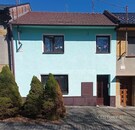 Prodej vícegeneračního domu 220m2, pozemek 539m2, cena 5890000 CZK / objekt, nabízí 