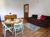 Pronájem bytu 2kk, 65 m2, Holešov, centrum, cena 9300 CZK / objekt / měsíc, nabízí 