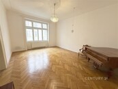 Krásný světlý velký byt 3+1+balkón / 109m2 Praha Staré Město, cena 30000 CZK / objekt / měsíc, nabízí 