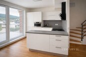 Prodej rodinného domu 5+kk, 210m2, s garáží pro 2 automobily, terasou a zahradou, Králův Dvůr u Berouna, cena 14990000 CZK / objekt, nabízí 