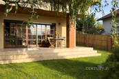 Prodej krásného domu 4+1 170 m2 s vyhřívaným bazénem, cena 15490000 CZK / objekt, nabízí 