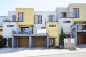 Prodej rodinného domu 5+kk, 210m2, s garáží pro 2 automobily, terasou a zahradou, Králův Dvůr u Berouna, cena 13900000 CZK / objekt, nabízí CENTURY 21 Alex