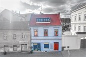 Historický dům v centru Slaného se dvěma byty, kanceláří, sklepem a zahradou, cena 11999000 CZK / objekt, nabízí CENTURY 21 FairTrade