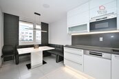 PRAHA 9 - PROSEK, BYT 3+1, 72 m2