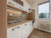 Pronájem světlého bytu 2+1 (55 m2) po rekonstrukci s velkou lodžií a FVE - Nový Jičín, Žilina., cena 18000 CZK / objekt / měsíc, nabízí CENTURY 21 3D Reality