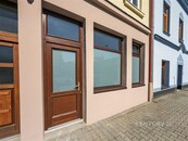 Pronájem zrekonstruovaného komerčního prostoru 36 m2 - Nový Jičín, ul. Dolní Brána., cena 7000 CZK / objekt / měsíc, nabízí 