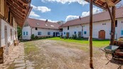 Zavedené hospodářství s pozemky o velikosti 33224m2, cena 14990000 CZK / objekt, nabízí 
