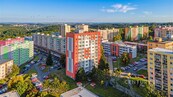 Prostorný a světlý byt 4+1 s lodžií a dvěma koupelnami, ul. Pražská, Česká Lípa, cena 16000 CZK / objekt / měsíc, nabízí CENTURY 21 Birdie Reality