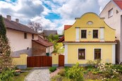 Stylové bydlení v Ladově kraji s možností podnikání i hospodaření, cena 17990000 CZK / objekt, nabízí 