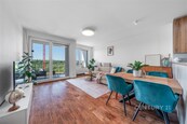 Moderní elegance na Žižkově | Prostorný byt 4+kk se dvěma lodžiemi, garážovým parkovacím stáním a sklepem, 106 m2, Olgy Havlové - Žižkov- Praha, cena 18990000 CZK / objekt, nabízí 