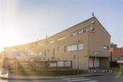 Prodej bytu s terasou a zahradou v Jenštejně, okres Praha-východ, cena 13990000 CZK / objekt, nabízí CENTURY 21 Diamonds