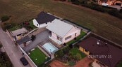 Moderní pasivní rodinný dům s panoramatickým výhledem k prodeji, Dobřejovice u Hosína, 3kk, cena cena v RK, nabízí 
