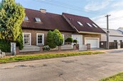 Prodej rodinného domu 250 m2, pozemek 402 m2 Slaný, cena 16900000 CZK / objekt, nabízí 