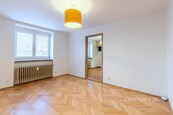 Pronájem bytu 1+1, 28 m2 Kladno, Sevastopolská, cena 13500 CZK / objekt / měsíc, nabízí 