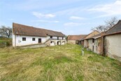 Vlastní bydlení - zemědělská usedlost č.p. 8 Třebnice u Sedlčan, okr. Příbram, cena 4500000 CZK / objekt, nabízí CENTURY 21 Dream