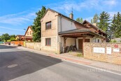 Rodinný dům 4+1 se zahradou a garáží, Nučice (Praha-západ) — k rekonstrukci, cena 9990000 CZK / objekt, nabízí 
