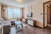 Pronájem bytu 2+kk 40 m2 Ostravská, Kladno Kročehlavy, cena 16900 CZK / objekt / měsíc, nabízí 